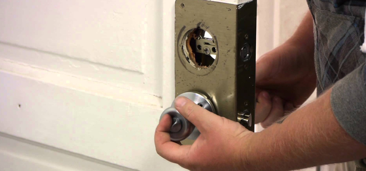 Home Lock Change in Nassau